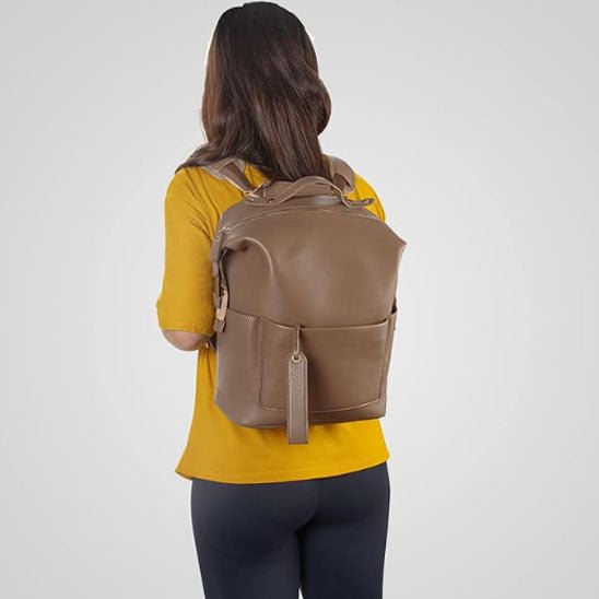 Sac-a-dos-a-langer-design-chameau